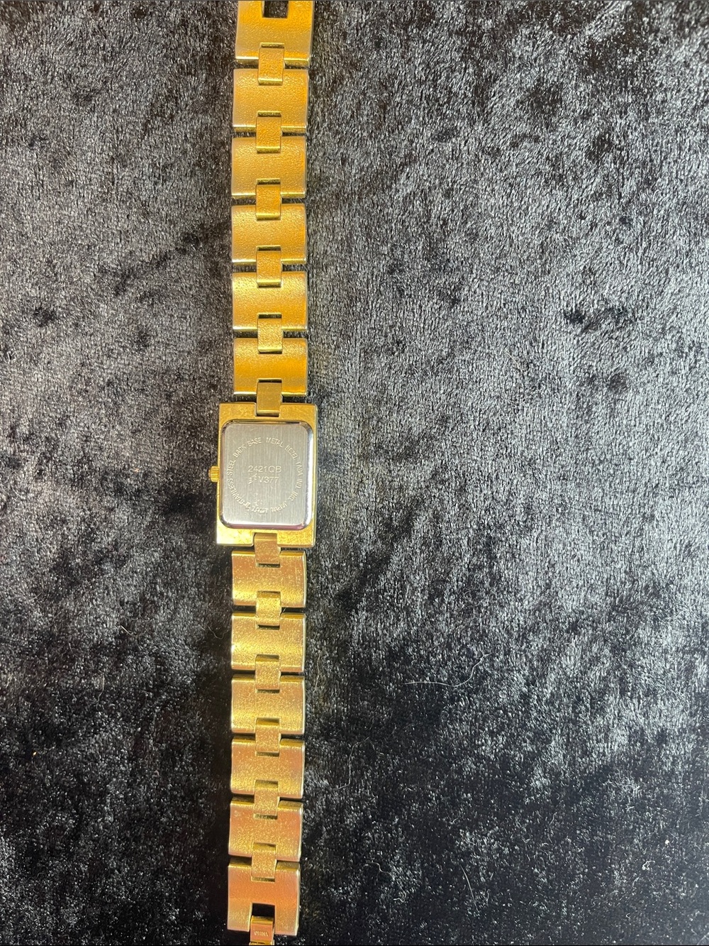 Gloria Vanderbilt 1990’s era II Ladies Quartz Watch - Picture 2 of 2